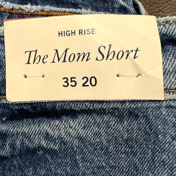 Abercrombie & Fitch The Mom Short High Rise Distressed Shorts Sz 35/20-NWT - Picture 3 of 4